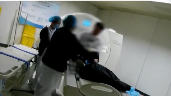 少年深夜飙车不担刑责，撞死老人仅受“家庭教育”
